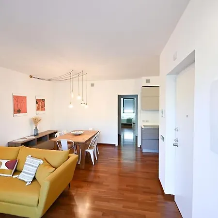 Casa Gisasplendida Terrazza Nel Cuore Del Centro Apartment *